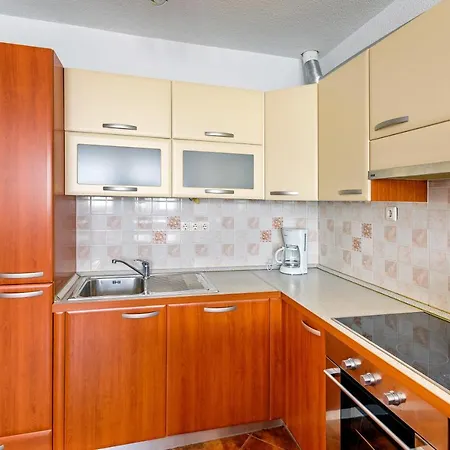 Comfort Apartments In Peaceful Area Zadar - With Garden Exterior photo