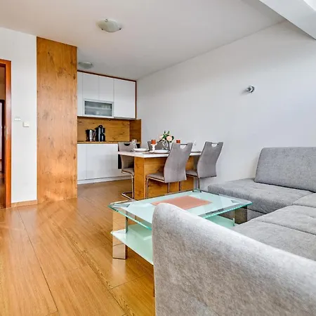 Comfort Apartments In Peaceful Area Zadar - With Garden Exterior photo