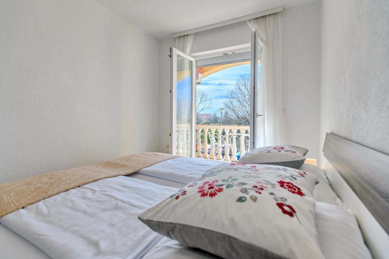 Apartment Comfort In Peaceful Area - With Garden Zadar