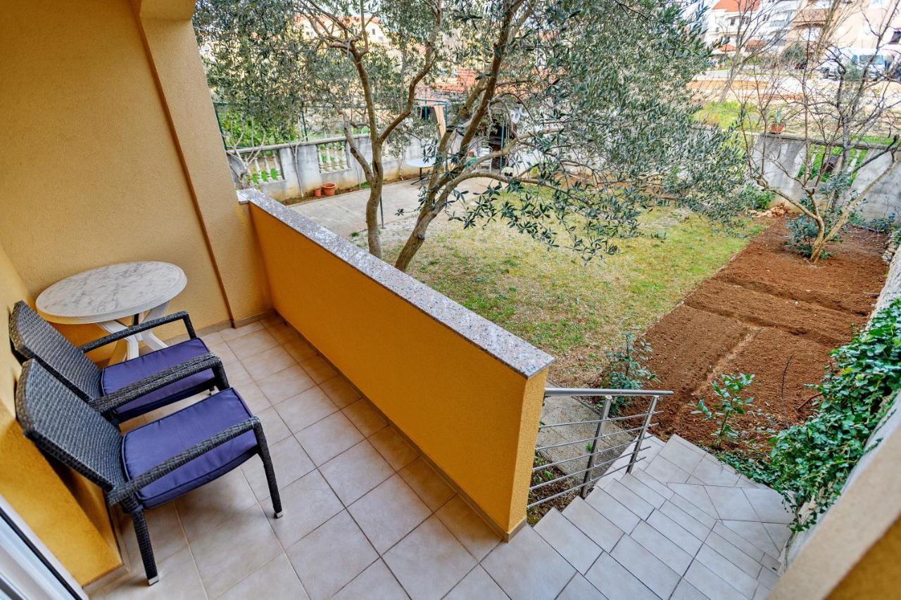 Comfort In Peaceful Area - With Garden Zadar